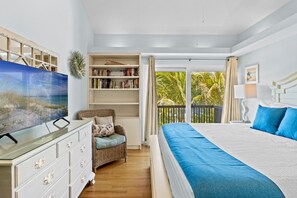 Iron/ironing board, free WiFi, bed sheets - Barefoot Energy: Across the street from Gulf! Rooftop Deck Pool & Spa by Anna Maria Life (Holmes Beach)