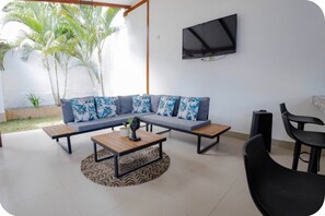 Smart-TV og stereoanlegg