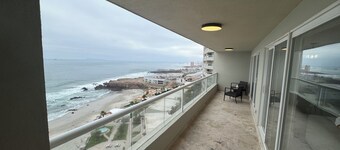 The Pacibeach Condo - Oceanfront • Infinity View