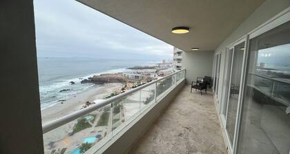 The Pacibeach Condo - Oceanfront • Infinity View