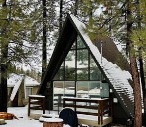 Exterior - The Highpoint A-Frame - Close to Lake/Village, Fireplace, Smart TV, Hammock, BBQ (Big Bear Lake)