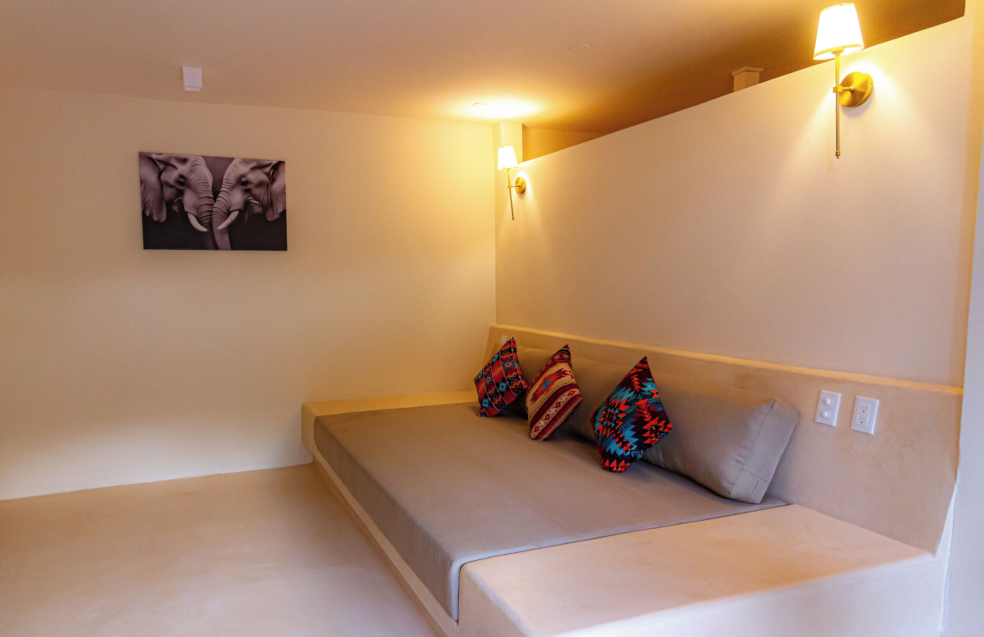 Coffres-forts dans les chambres, rideaux occultants