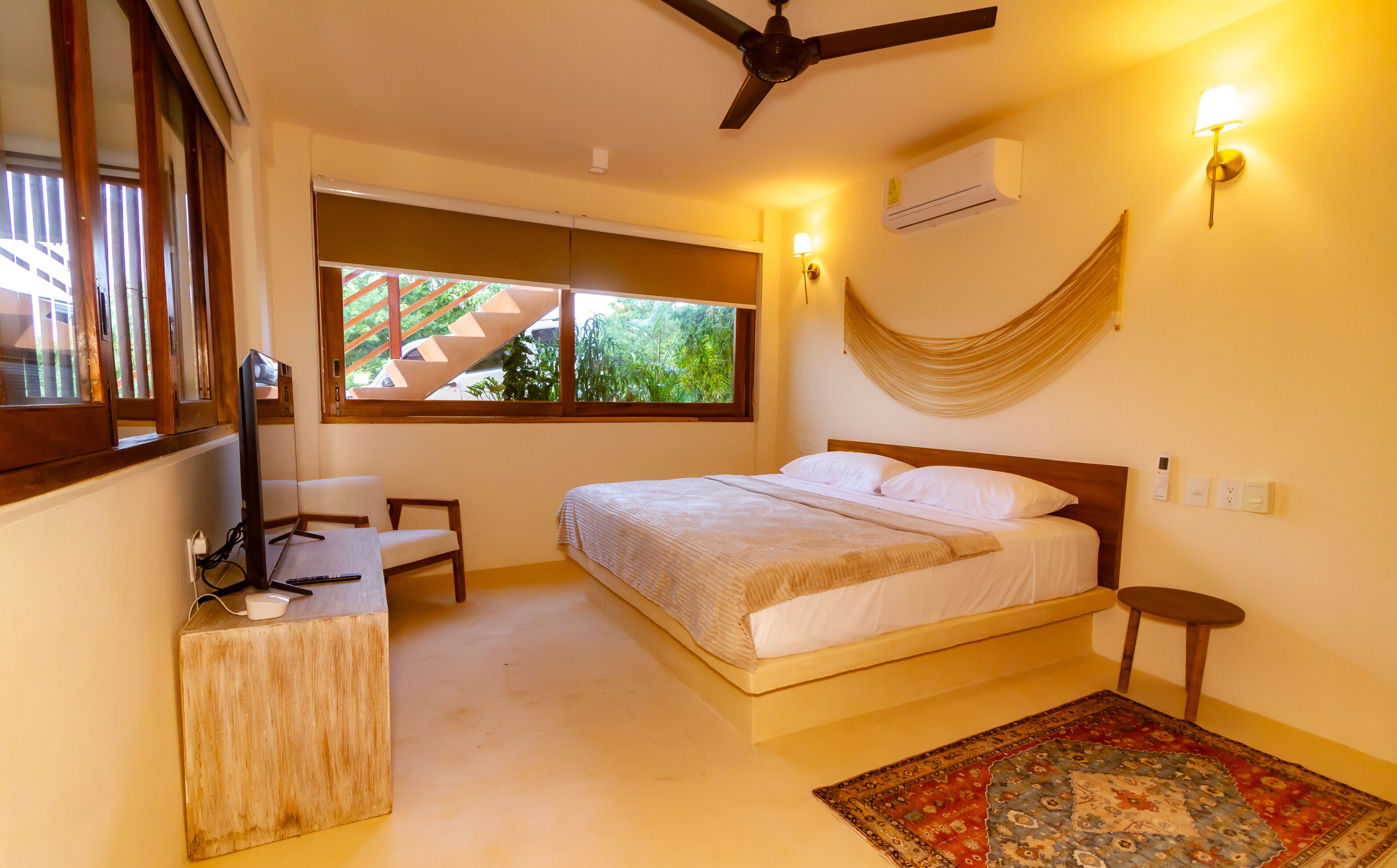 Lejlighed - 2 soveværelser - kæledyr tilladt - bjergudsigt | Pengeskab på værelset, mørklægningsgardiner, strygejern/strygebræt