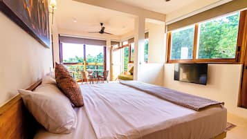 Apartment, 1 King-Bett und Schlafsofa, Kochnische, Meerblick | Zimmersafe, Verdunkelungsvorhänge, Bügeleisen/Bügelbrett