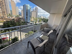 Property grounds - Enjoyable 1-bedroom condo with AC in charming Honolulu (Honolulu)