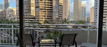 Enjoyable 1-bedroom condo with AC in charming Honolulu