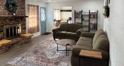 Recently renovated, spacious 4-bedroom house in Broken Arrow