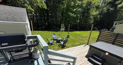 Malletts Bay Beach Access, Hot Tub, Sleeps 7/4BR