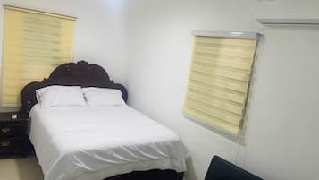 2 dormitoris, planxa i posts de planxar, wifi gratuïta i roba de llit