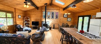 Beautiful Volcano Getaway With Hot Tub Near National Park