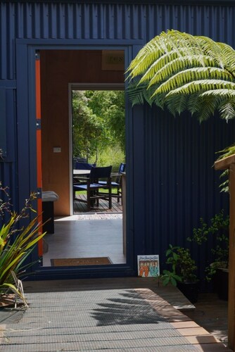 Funky Eco Pad - Innovative Design, with great indoor/outdoor flow.  Pet Friendly