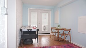 Games room - Charming & Convenient Suite in Petworth w/ Parking (Washington)