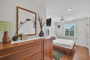 2 habitaciones, escritorio, wifi gratis y ropa de cama 