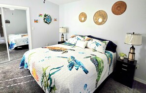3 habitaciones, tabla de planchar con plancha, wifi y ropa de cama 