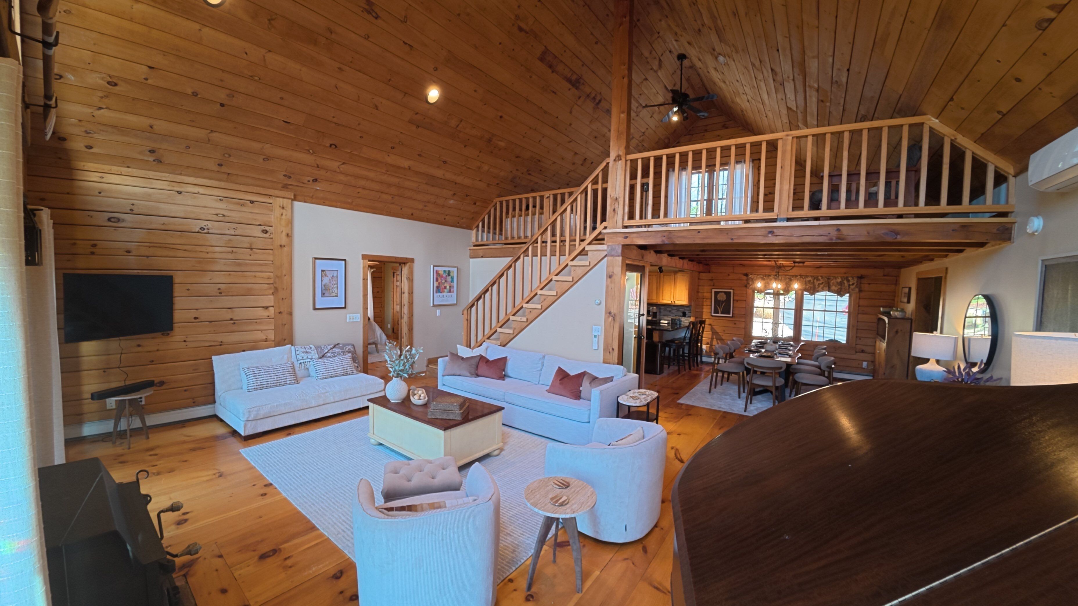 TV connectée, cheminée