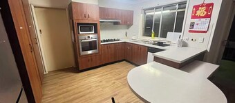 3 mins driving to Macquarie Park and 9 mins walking to bus station.