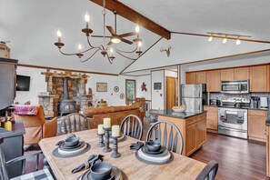 Interior - Chalet Retreat Hot Tub, Theater, Arcade & Firepits (Big Bass Lake)