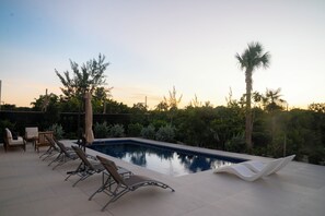 Pool - NEW! MaraVilla at Grace Bay, Family-Friendly, Spacious brand NEW Villa with 3-BR (Providenciales)