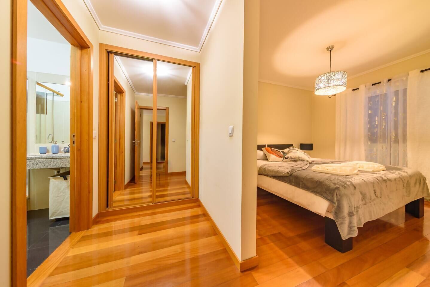 3 bedrooms, iron/ironing board, travel cot, WiFi