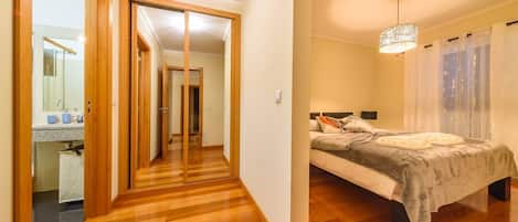 3 Schlafzimmer, Bügeleisen/Bügelbrett, Reisekinderbett, WLAN