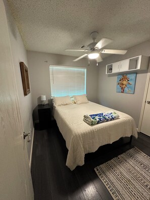 3 bedrooms, WiFi, bed sheets