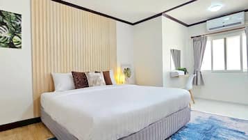 In-room safe, blackout drapes, soundproofing, iron/ironing board