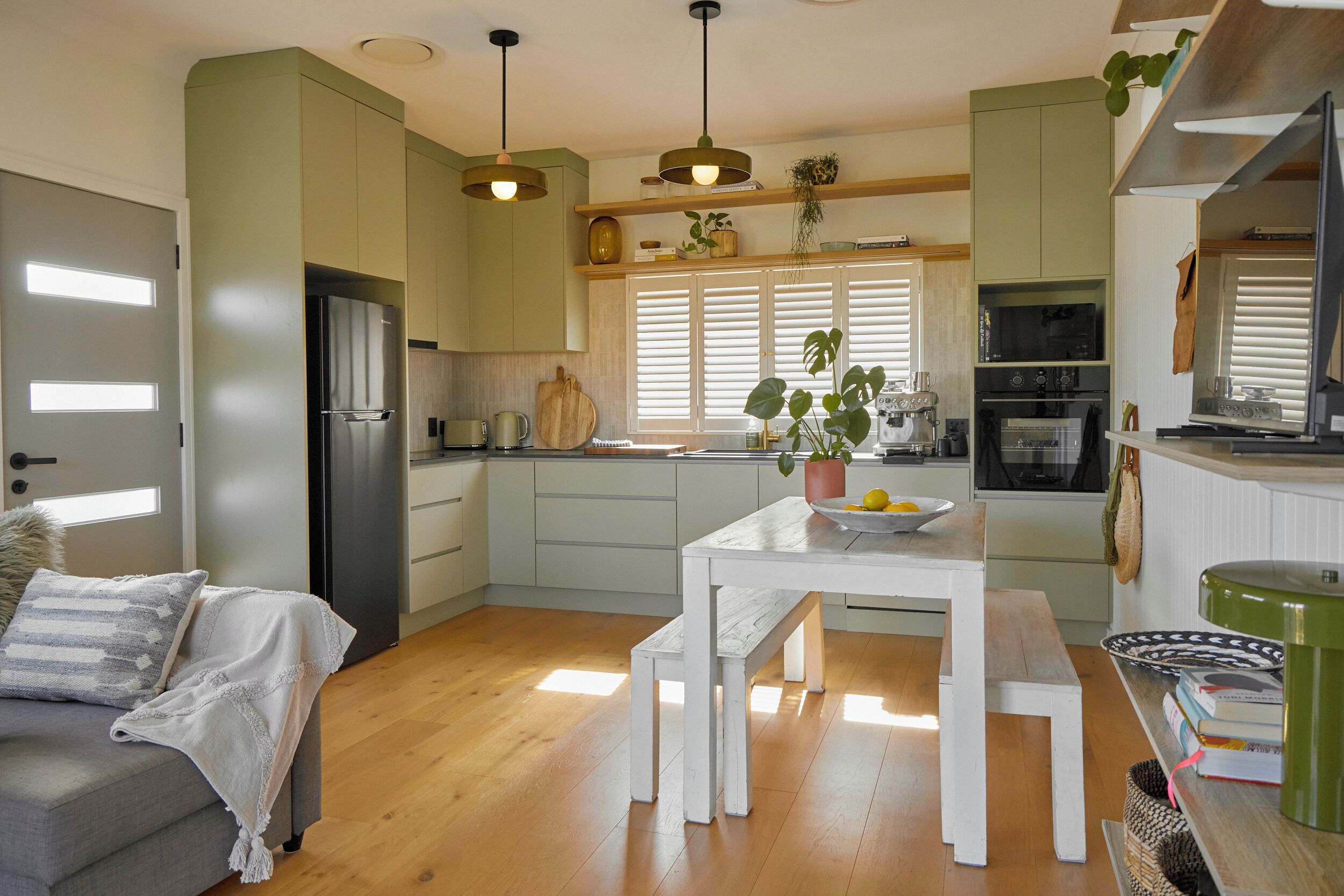 Fully stocked kitchen
