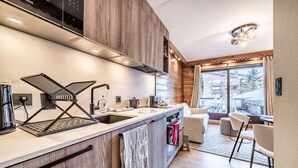 Unclassified image, 4 of 15, button - ALP AIRELLES - Renovated studio apartment with cabin in the center by the Pleney slopes (MORZINE)