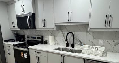 NW Calgary Retreat | Near Banff & Downtown | Family-Friendly