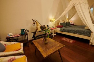 Deluxe Quadruple Room, Mezzanine | In-room safe, desk, soundproofing, free WiFi