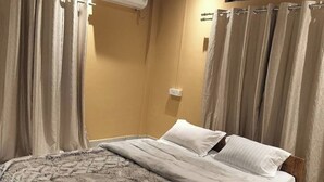 Double Room, Penyaman udara, Hill View | Wi-fi percuma 