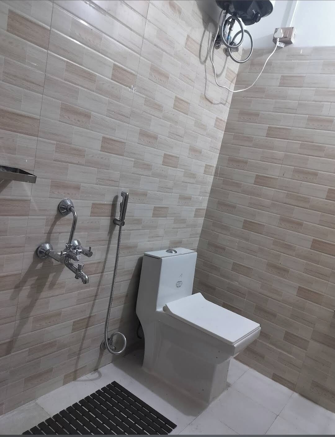 Double Room, Balcony, Hill View | Bathroom