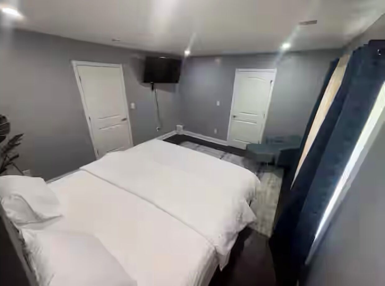 熨斗/熨衣板、WiFi、床单