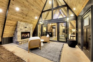 Interior - A-Frame: Sauna, Geodome, Firepit - Blue Ridge Mtn. (Morganton)