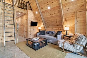 Smart TV, fireplace, books - A-Frame • Hot Tub • Sauna • Geodome • Firepit • Blue Ridge (Morganton)