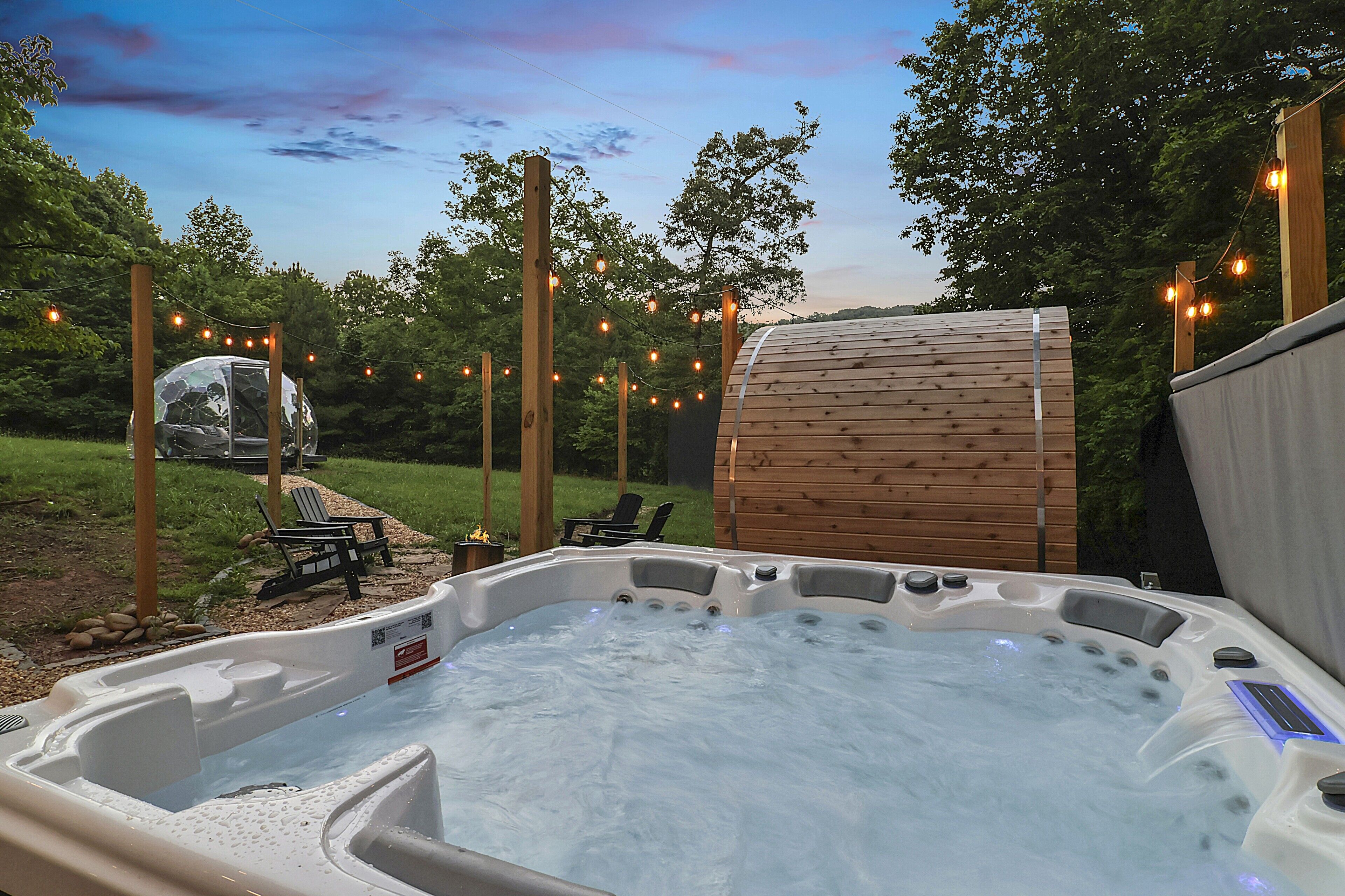Outdoor spa tub
