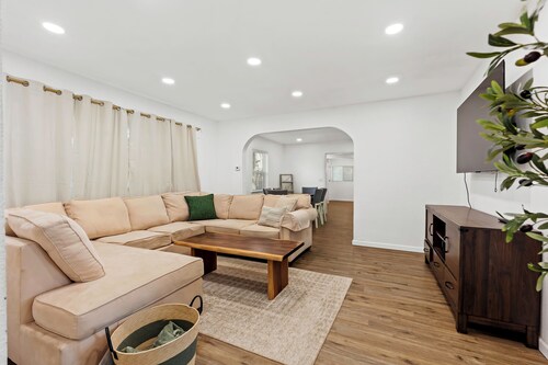 Your Home Away From Home in Bakersfield”