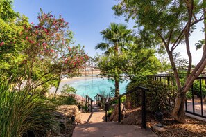 Property grounds - Val Vista Lakes Salt Water Pool Gem (Gilbert)