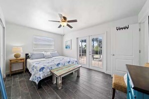 4 chambres, fer et planche à repasser, lit parapluie, Wi-Fi