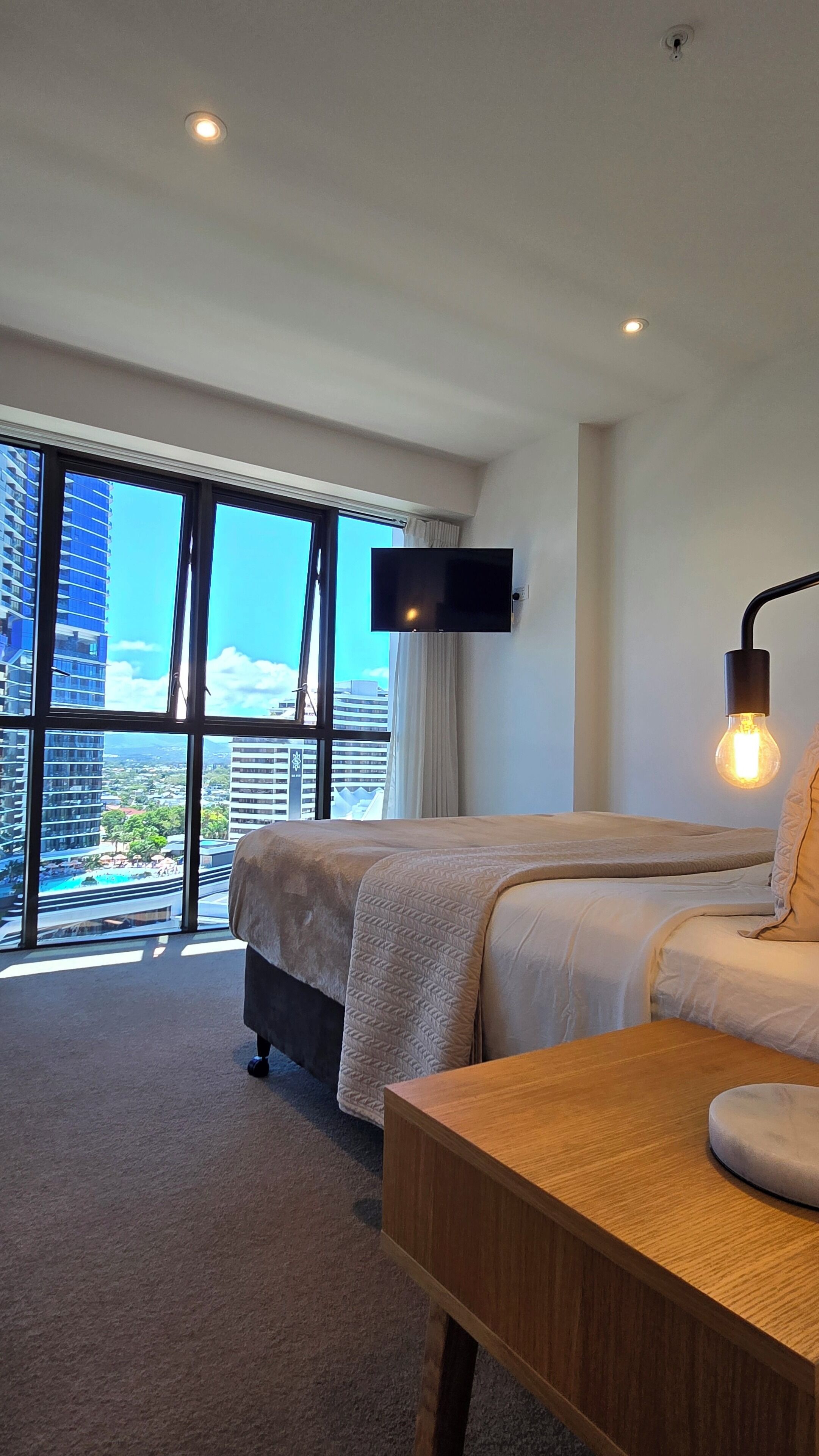 1 bedroom, in-room safe, desk, iron/ironing board