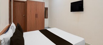 Collection O Chorwad Perial Inn