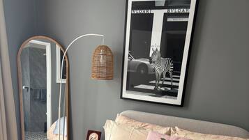 1 bedroom, free WiFi, bed sheets