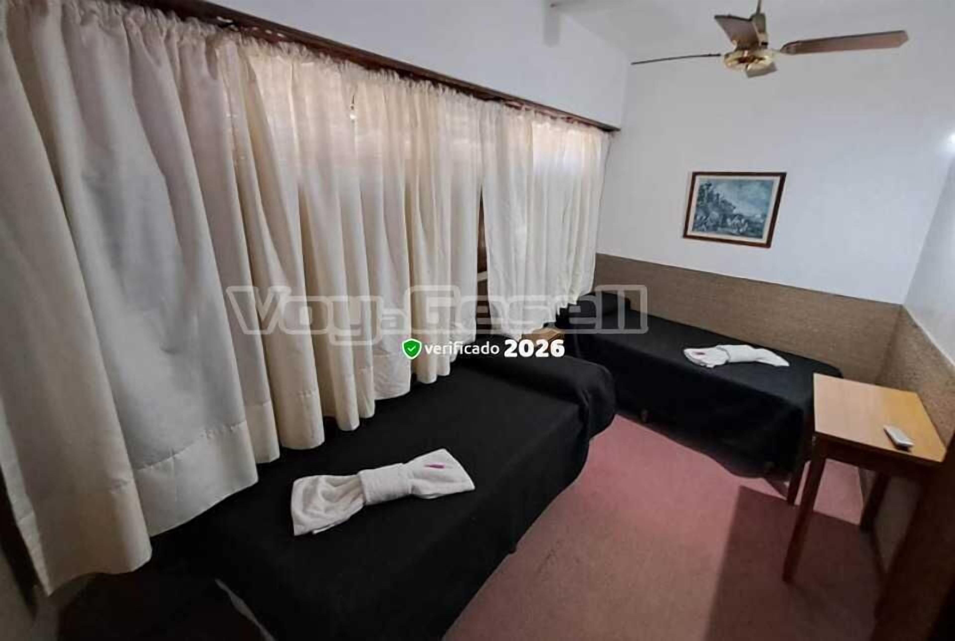 Kamar Double atau Twin Standar | Brankas dan Wi-Fi gratis