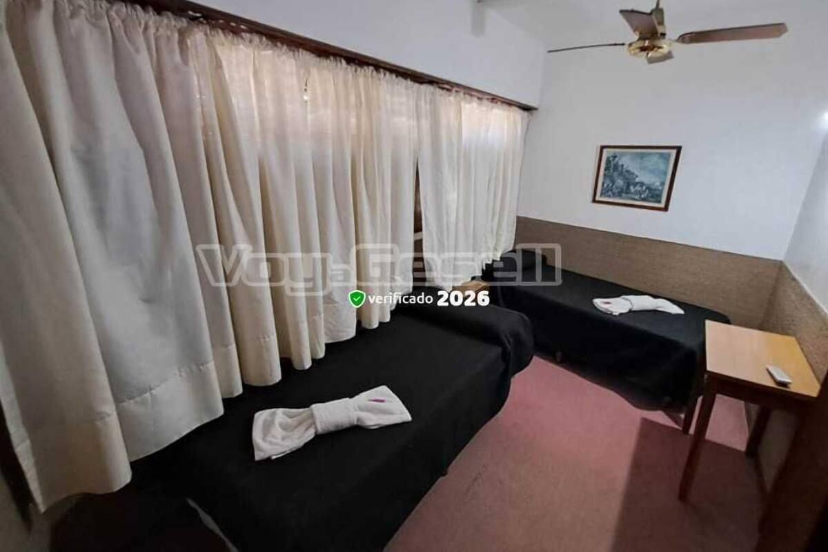 Kamar Double atau Twin Standar | Brankas dan Wi-Fi gratis