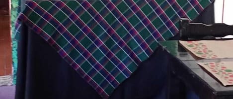 Tägliches inbegriffenes kontinentales Frühstück