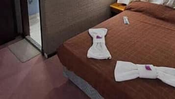 In-room safe, free WiFi