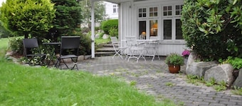 Completely Smoke-Free Apartment Near the Beach