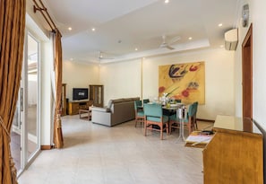 Télévision, jeux vidéo, chaîne hi-fi