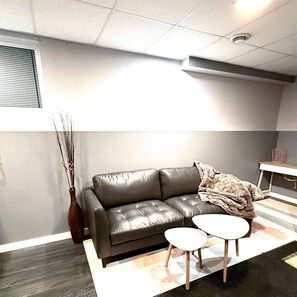 Living area - Family-Friendly 2-Bedroom Unit with Full Bathroom, Living Room, TV & Kitchen (Winnipeg)