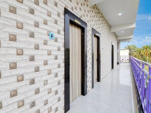 House | Property grounds - Hotel O Kakdwip (Kakdwip)